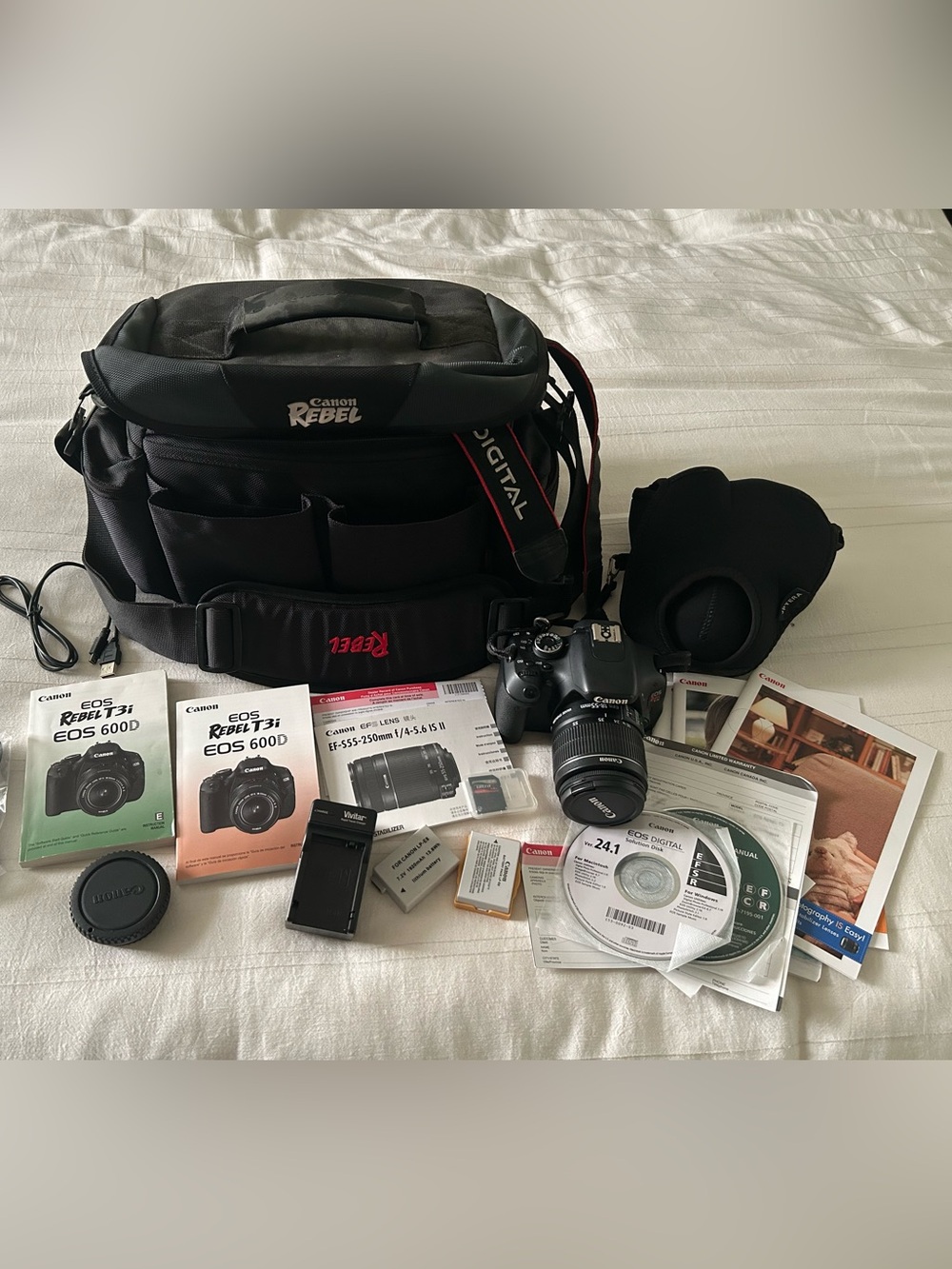 Canon Rebel EOS Rebel T3i Camera Kit